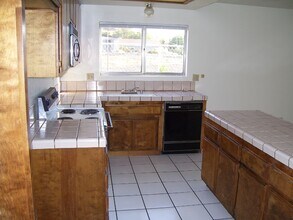 29071 Avenida de las Flores in Sun City, CA - Foto de edificio - Building Photo