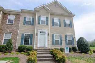 3002 New Port Valley Cir in Thompson's Station, TN - Building Photo