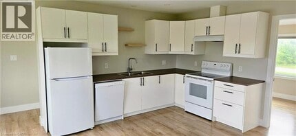 1499 Concession 4 W in Hamilton, ON - Building Photo - Building Photo