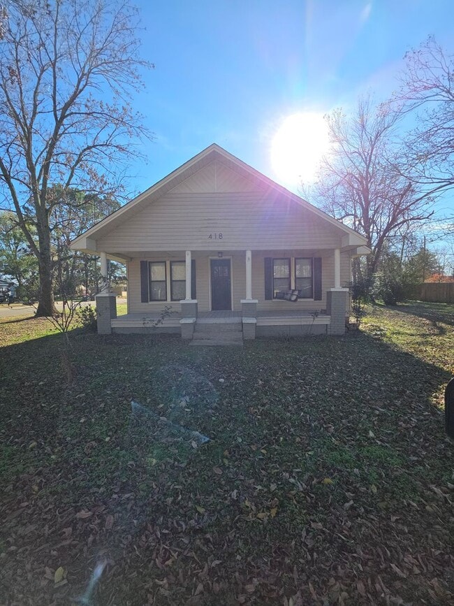418 E L St in Russellville, AR - Building Photo - Building Photo