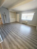 4133 La Crescenta Ave in Montrose, CA - Building Photo