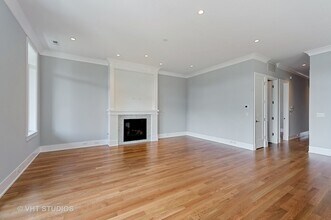 1235 N Greenview Ave in Chicago, IL - Building Photo - Building Photo