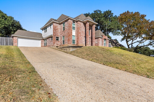 property at 4209 Green Oak Dr