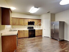 256 Poplarwood Dr in Kyle, TX - Building Photo - Building Photo