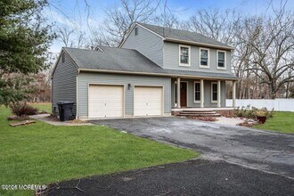 1923 Whitesville Rd in Toms River, NJ - Building Photo - Building Photo