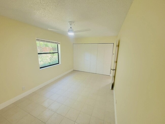 2 Crossings Cir in Boynton Beach, FL - Building Photo - Building Photo