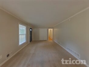 4110 Jeffrey Dr SW in College Park, GA - Building Photo - Building Photo