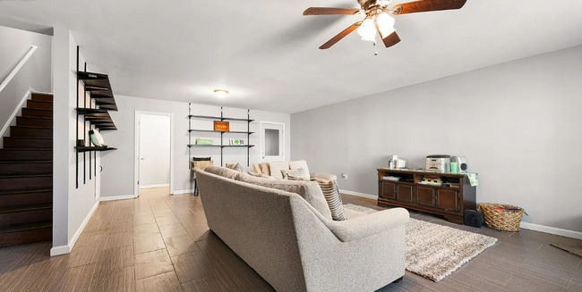 property at 209 Townview Dr