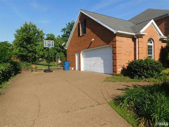 425 Key W Dr in Evansville, IN - Building Photo - Building Photo