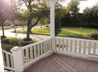 1111 Eddington St photo'