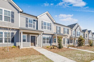 9002 Clayton Aly in Concord, NC - Building Photo - Building Photo