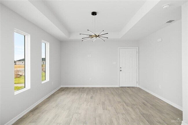 3300 Fuerte Ave-Unit -1,2,3,4 in McAllen, TX - Building Photo - Building Photo