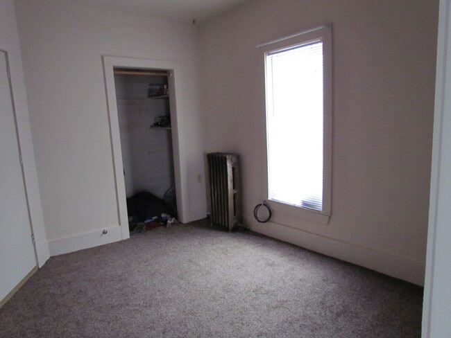 327 E Cherry St, Unit 327#4