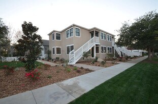 718 7th St in Coronado, CA - Building Photo