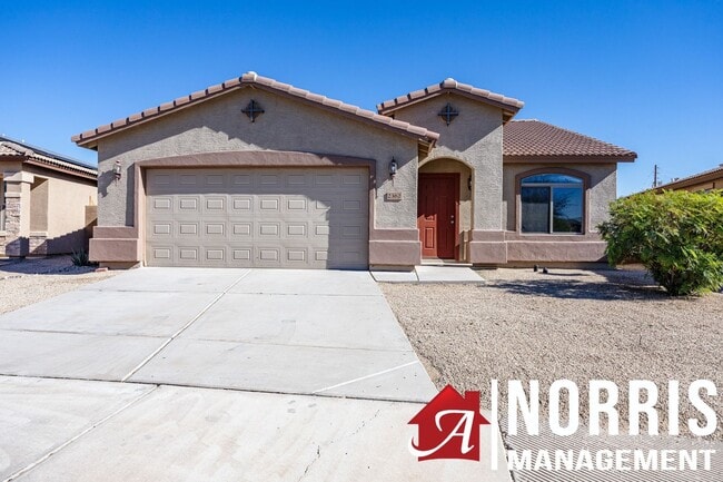 property at 2362 Greenbrier Ln