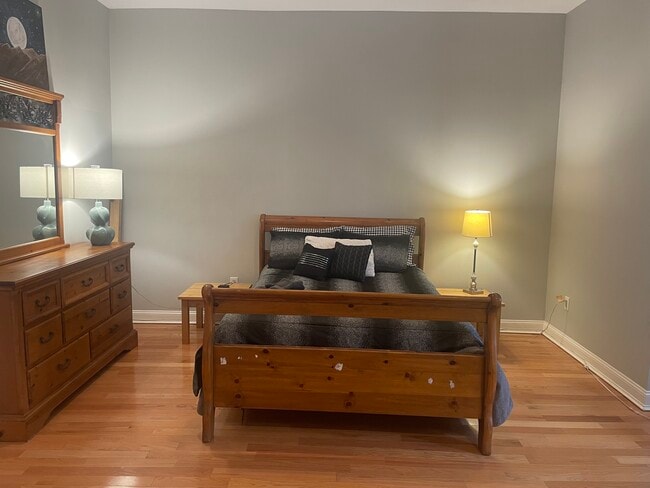 2406 Madison Ave in Baltimore, MD - Building Photo - Building Photo