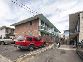 94-105 Pupukahi St Apartments