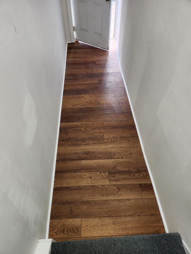 property at 19 E 2nd St