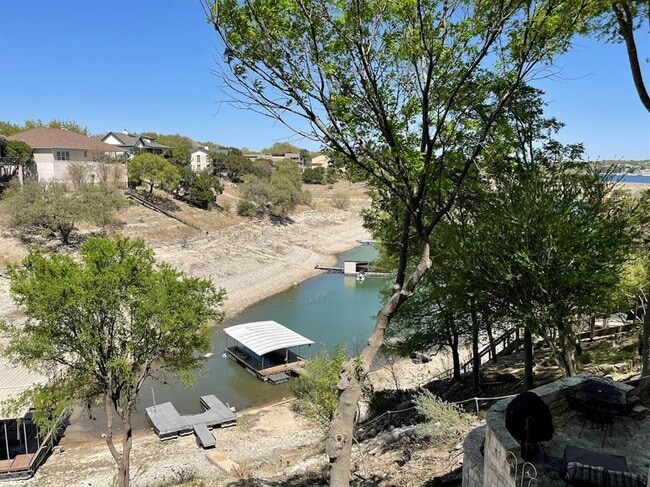 property at 539 Venture Blvd S