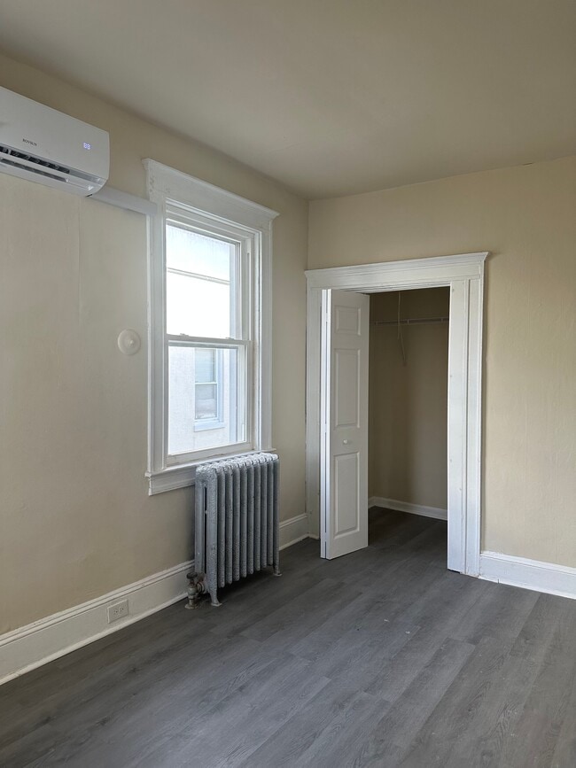 1003 Walnut Ave, Unit 2