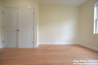 551 Washington St, Unit 1 in Boston, MA - Building Photo - Building Photo