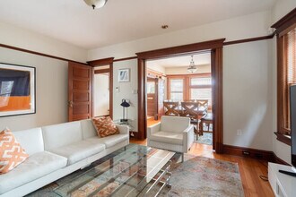 26 NE 11th Ave in Portland, OR - Building Photo - Building Photo