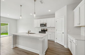 202 Limestone Wy in Lebanon, TN - Building Photo - Building Photo
