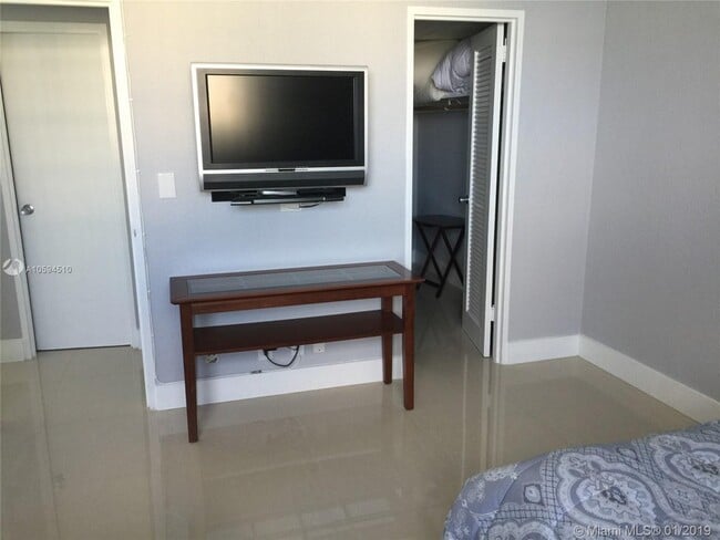 property at 3901 S Ocean Dr