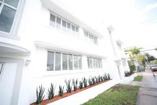810 7th St, Unit 104 in Miami Beach, FL - Building Photo