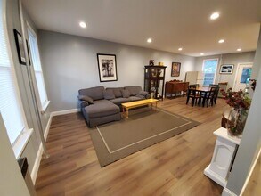 472 Ave E in Bayonne, NJ - Building Photo - Building Photo