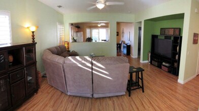 78473 Hampshire Ave in Palm Desert, CA - Building Photo - Building Photo