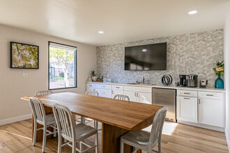 ALTA in El Cajon, CA - Building Photo - Building Photo