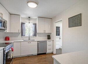 2090 S Wolff St in Denver, CO - Building Photo - Building Photo