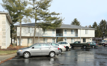 Maple Canyon Village Apartments in Columbus, OH - Building Photo - Building Photo