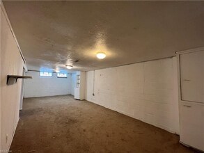 295 Grand Blvd in Bedford, OH - Building Photo - Building Photo
