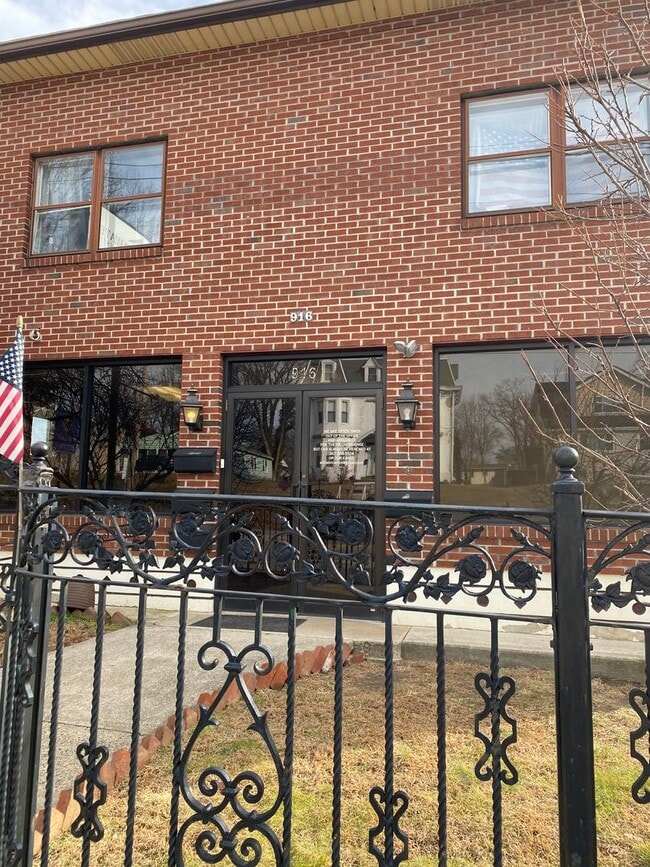 property at 916 Chester Pike