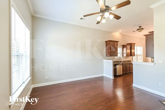10258 Evening Hill Dr in Memphis, TN - Building Photo - Building Photo