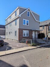 8 Fiske Ave, Unit 2 in Somerville, MA - Building Photo - Building Photo