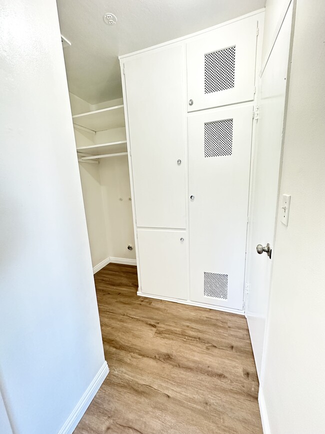190 S Rosemead Blvd, Unit 3 in Pasadena, CA - Building Photo - Building Photo