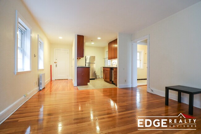 36 Highland Ave in Cambridge, MA - Building Photo - Building Photo