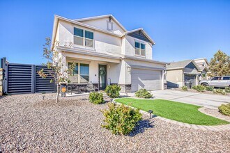 1621 Sam Dominguez in El Paso, TX - Building Photo - Building Photo