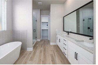 2007 Tioga Vw Dr in Rosharon, TX - Building Photo - Building Photo