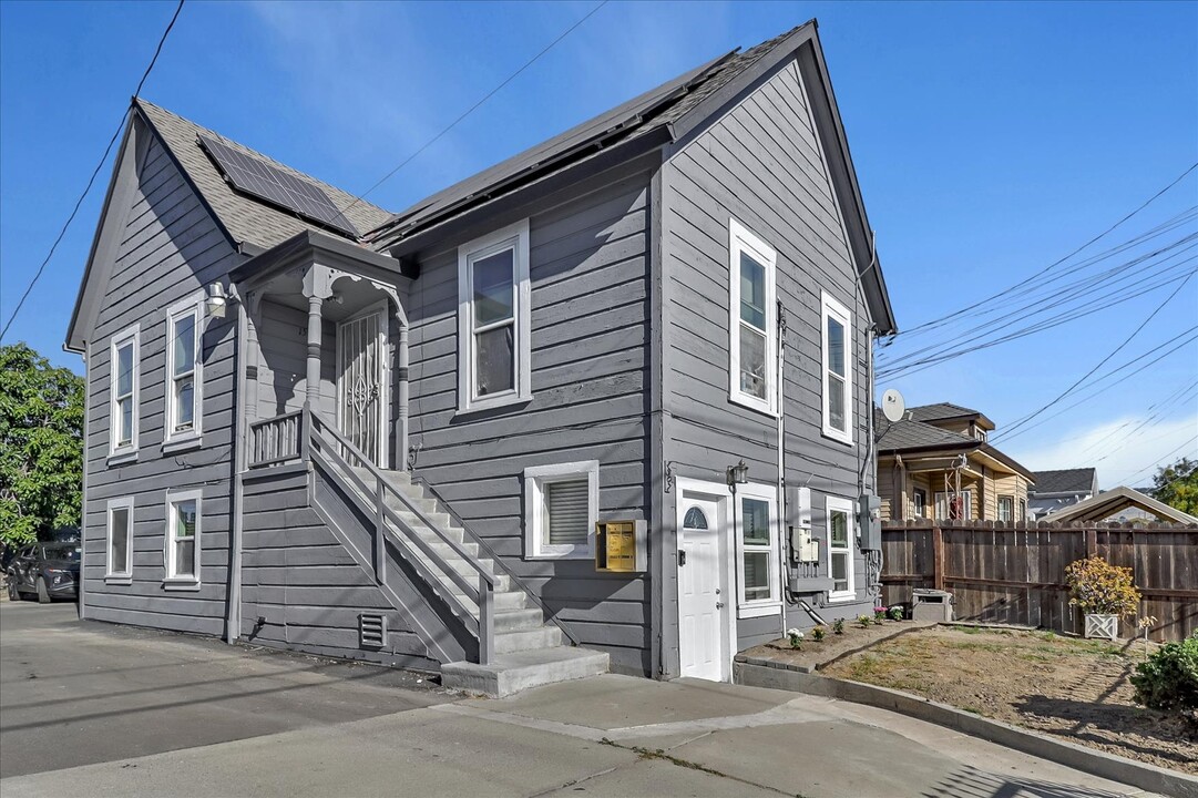 1507 48th Ave in Oakland, CA - Building Photo