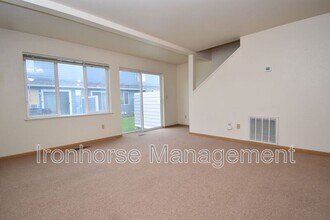 2471 Wheeler Dr in Bozeman, MT - Foto de edificio - Building Photo