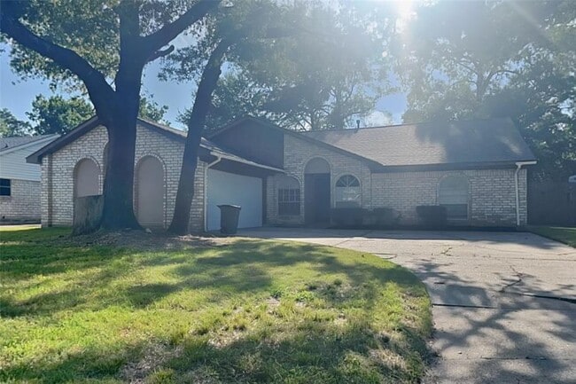 3214 Evergreen Glade Dr