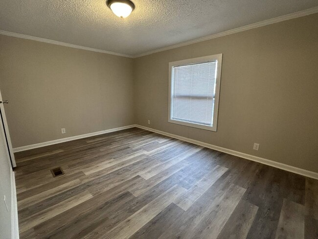 38 White Oak Village in Rainbow City, AL - Building Photo - Building Photo