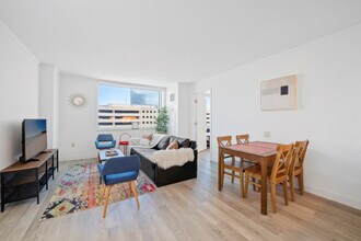 810 Pacific Ave in Atlantic City, NJ - Building Photo - Building Photo
