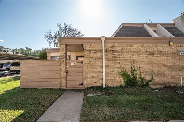 3121 Park Ln in Dallas, TX - Foto de edificio - Building Photo
