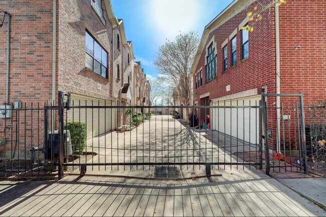 property at 5661 Larkin St