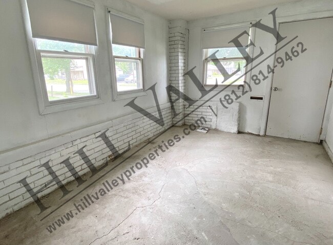 118 N 13th St in Terre Haute, IN - Building Photo - Building Photo